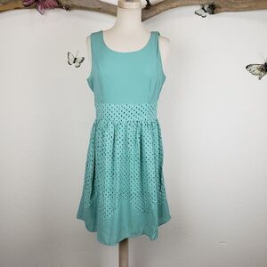 Doe & rae retro style fit and flare dress